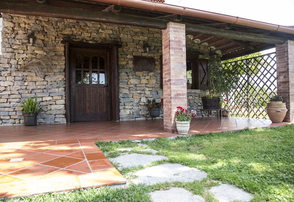 B&B La Taverna Dei Ciucci Foce del Sele Exterior foto